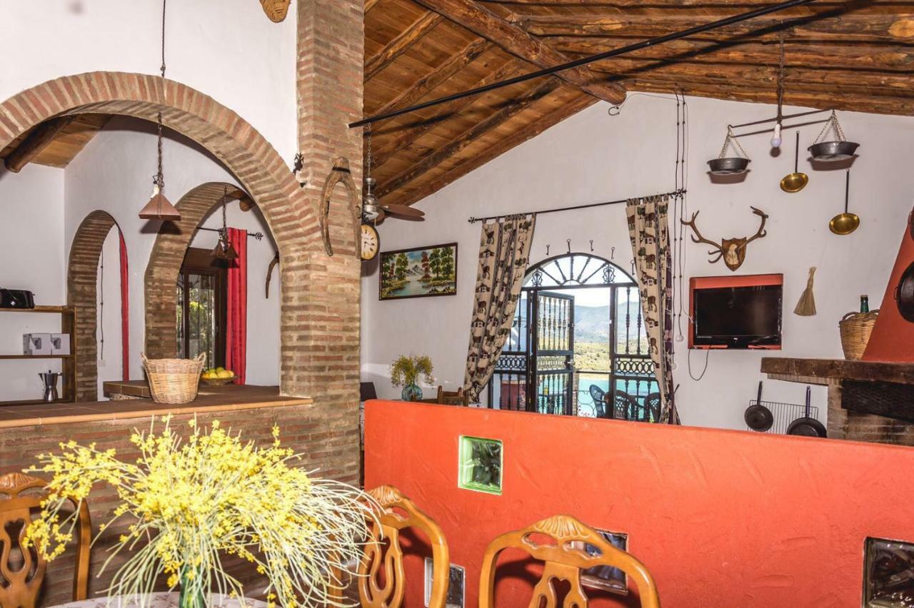 Вілла Finca El Tesorillo Саара-де-ла-Сьєрра Екстер'єр фото
